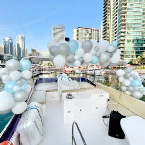 Balloons Decor for Yacht