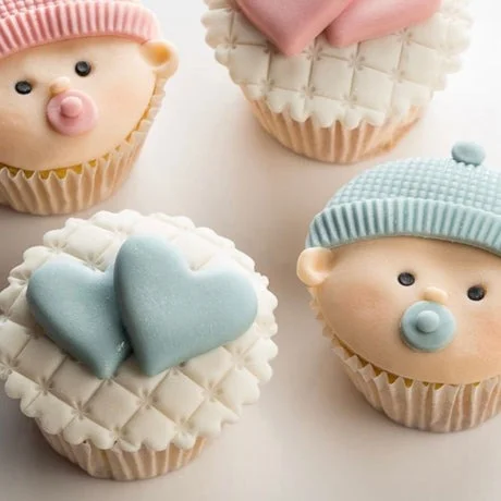 Baby Face & Hearts Cupcakes