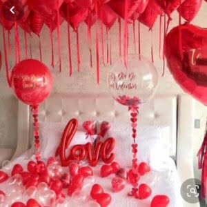 Love Valentine Balloon & Petal Decoration